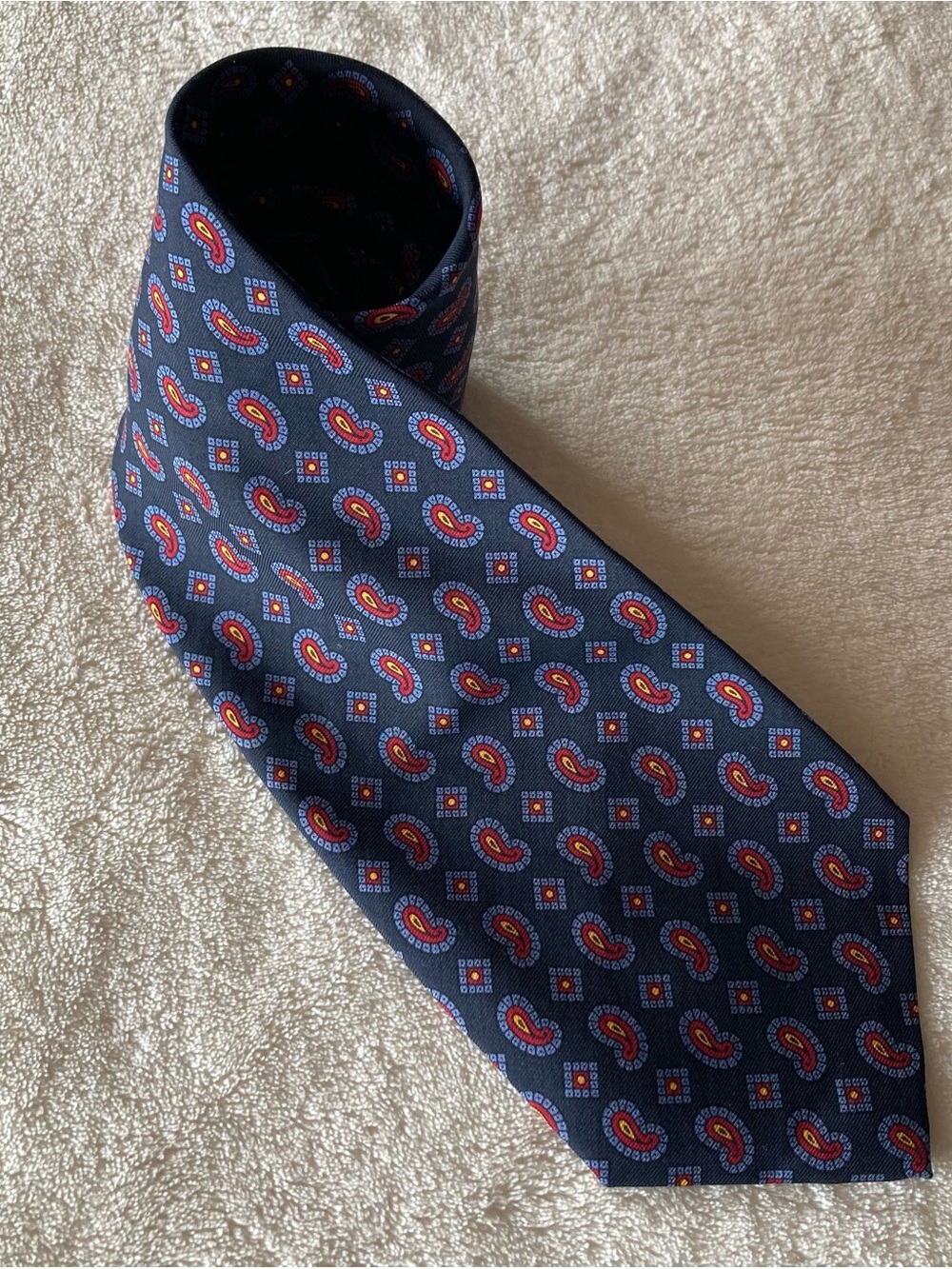 Vintage Polo Ralph Lauren 100% silk tie. Navy, red, gold foulard paisley. 59 In.